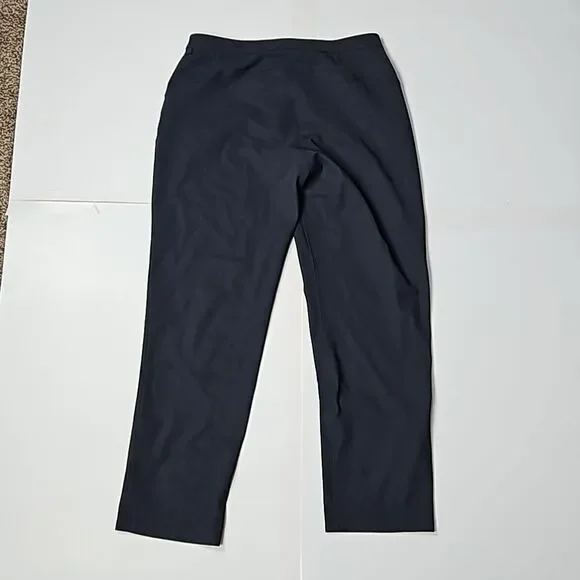 Lululemon On The Move Pant size 8 - Picture 7 of 11